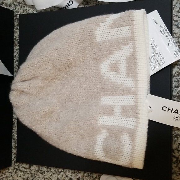 HOSTPICK!!! Chanel Cashmere &Wool Beanie - Picture 5 of 17
